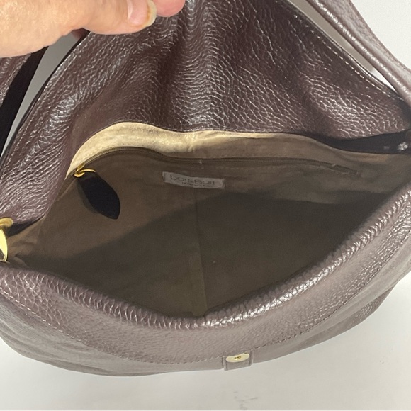Barr and Barr New York Pebbled Brown Leather Bag Gold Hardware Shoulder Bag - Picture 7 of 15
